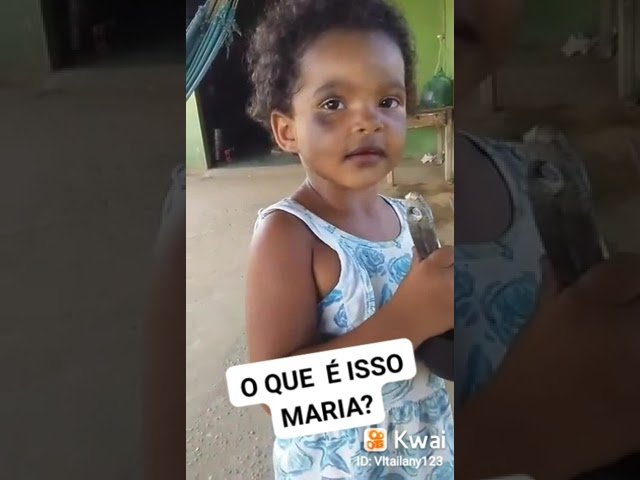 O QUE QUE É ISSO MARIA? MAQUIAGEM!!!